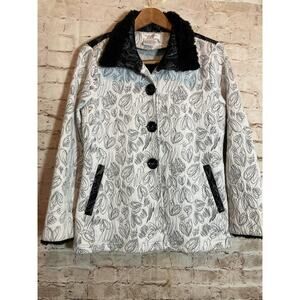 Great Cavalier Jacket Womens Small Black & White Embroidered Three Button Artsy